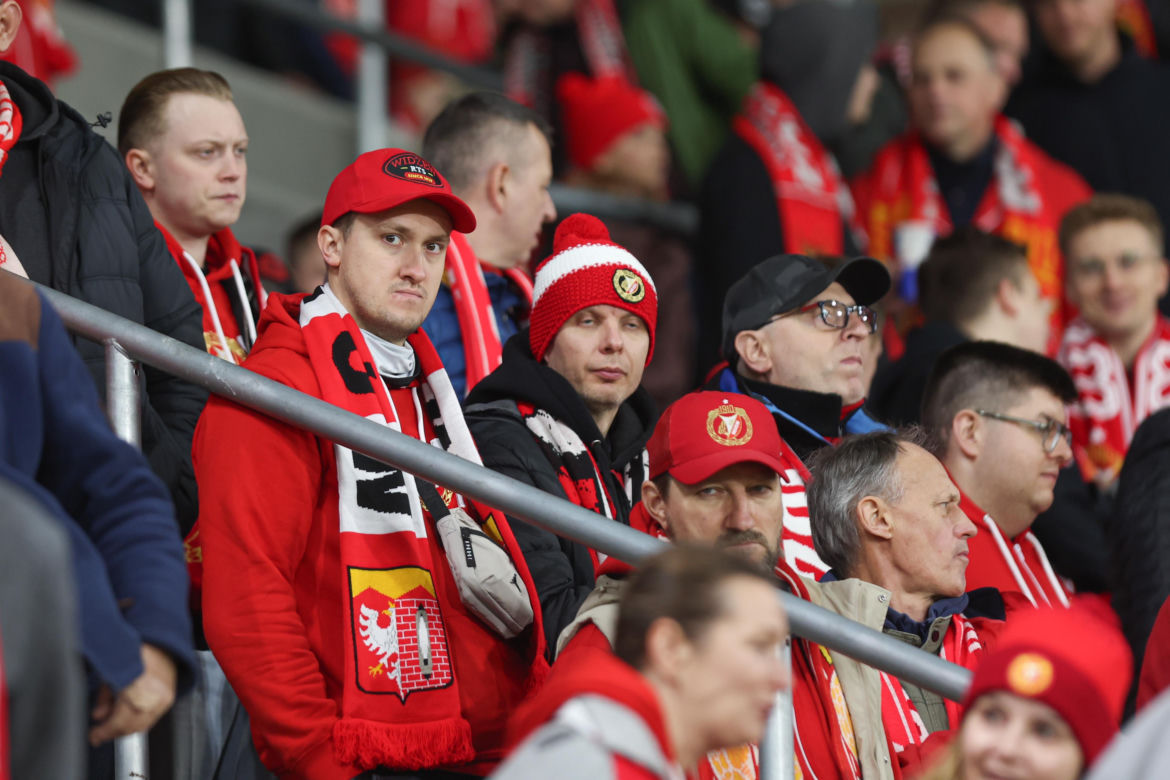 Widzew Łódź - Górnik Zabrze: Zdjęcia kibiców i zawodników z klasyku w ramach 12. kolejki PKO BP Ekstraklasy