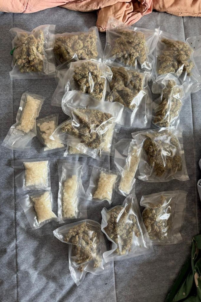 Policjanci z Bydgoszczy odkryli narkotykowy magazyn w jednym z bloków na terenie miasta