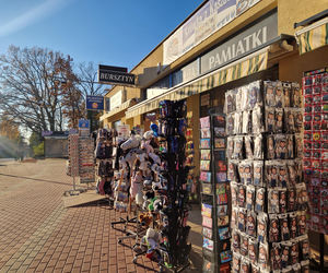 Nowy trend nad morzem! Lody i pamiątki w połowie listopada? Ta nadmorska miejscowość jest czynna cały rok