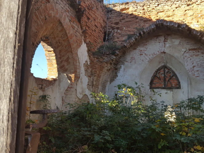 Na ratunek zabytkowi. Przykryją dachem ruiny kościoła w Wyszanowie