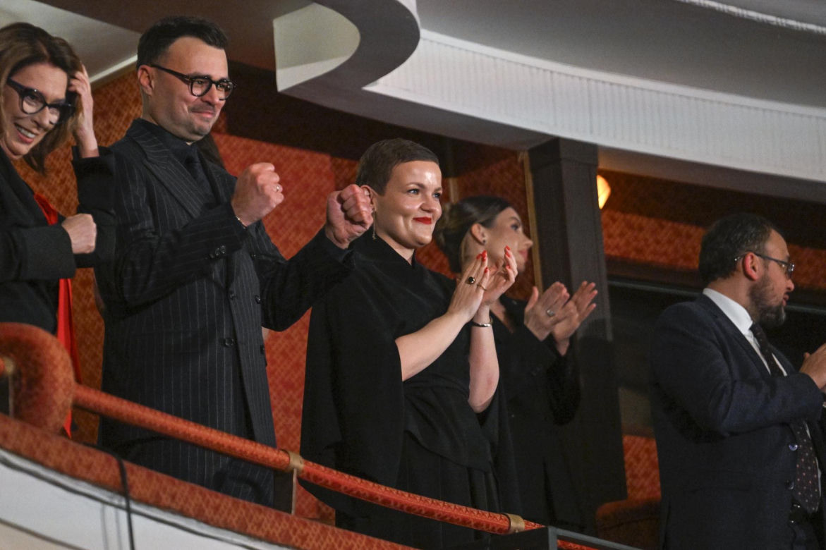 Minister Cienkowska i marszałek Kidawa-Błońska zabłysnęły na gali rozdania Orłów 2026. Postawił na czerń, ale z twistem!