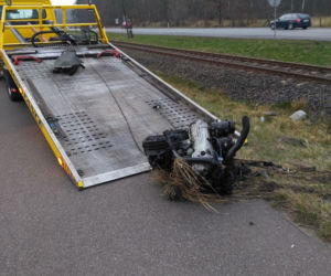 Koszmar na przejeździe kolejowym w Łysomicach koło Torunia. Nie żyje mężczyzna