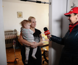 Rozdaliśmy świąteczne paczki potrzebującym. Nie brakowało wzruszeń