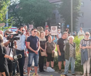 Protest w Szczecinie po przegłosowaniu ustawy Lex TVN
