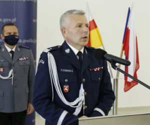 Lubelska policja ma nowych funkcjonariuszy. Ślubowanie w Lublinie
