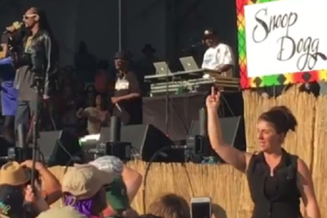 Tłumaczka języka migowego na koncercie Snoop Dogga przyćmiła rapera!