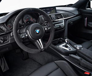 BMW M4 CS