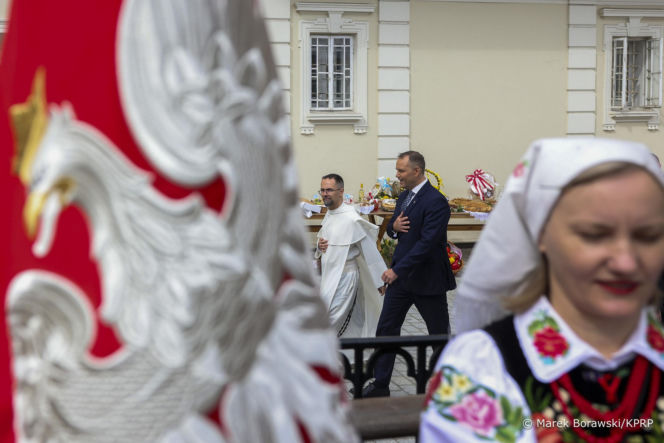 Karol Nawrocki na dożynkach