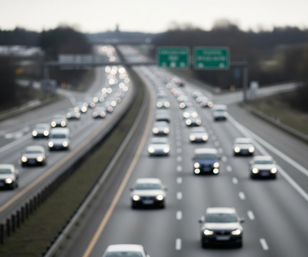 Czy na autostradzie też zapłacisz mniej za paliwo? Sprawdzamy nowe przepisy 