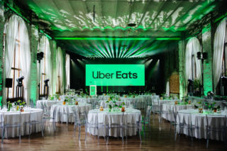 Uber Eats Awards 2026 w nowej odsłonie – w puli nagród 100 tys. zł 