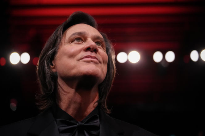 Jim Carrey ma nową twarz! Fani w szoku