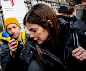 Szokująca decyzja sądu po pożarze w Szwajcarii! Nie żyje 40 osób, on chodzi wolno