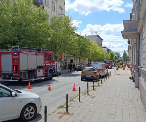 Fragment ściany kamienicy osunął się podczas remontu. Ewakuowano mieszkańców!