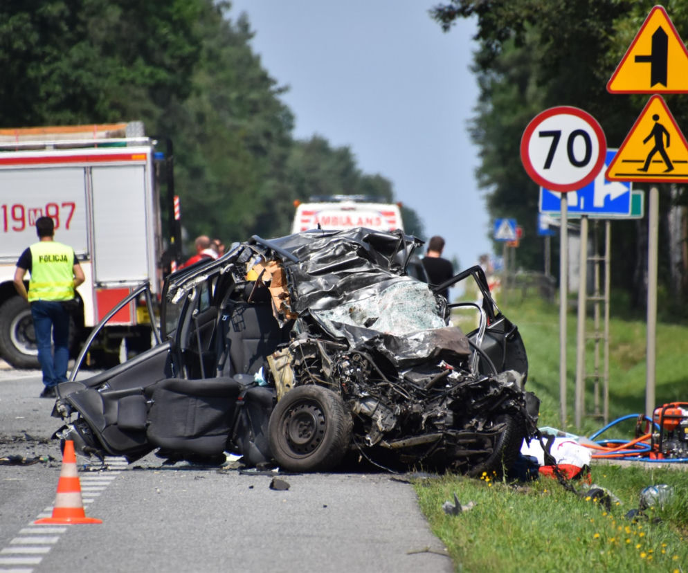 Potworny wypadek w Grębiszewie. Zginęła rodzina