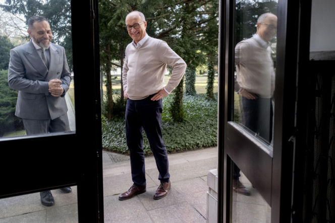 Włodzimierz Czarzasty robi budki dla ptaków Sejm/Piotr Tracz