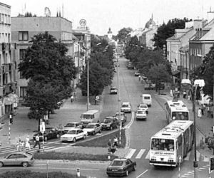 Białystok na starych zdjęciach. Jak się zmienił przed 30 lat? Zdjęcia PRZED i PO