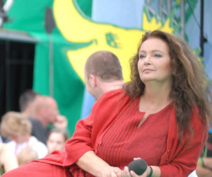 Anna Dymna kiedyś i dziś. Tak na przestrzeni lat zmieniała się niezapomniana Ania Pawlakówna