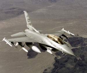 F16