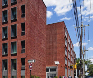 Architektura humanitarna