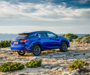 Lexus RX lifting 2020