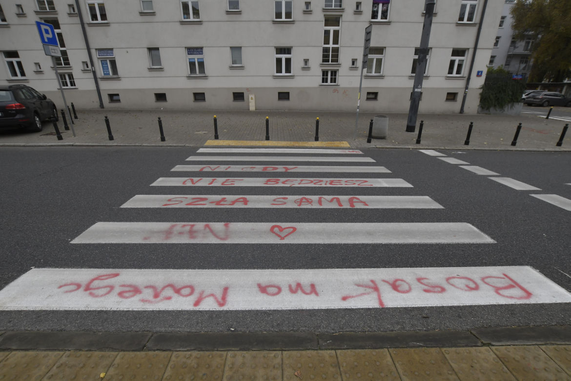 Protestujący pomazali Żoliborz!