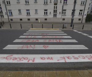 Protestujący pomazali Żoliborz!