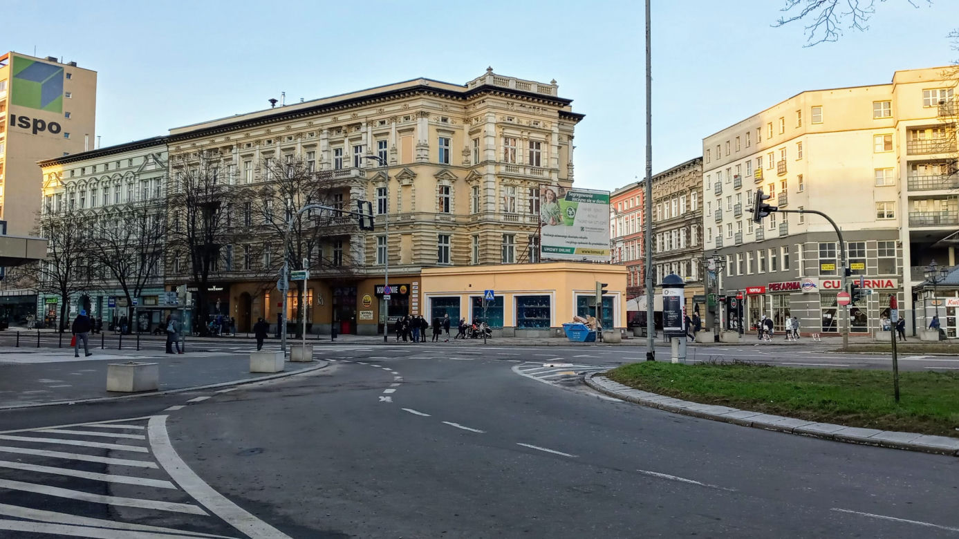Pawilon przy placu Zgody znów wygląda jak dawniej