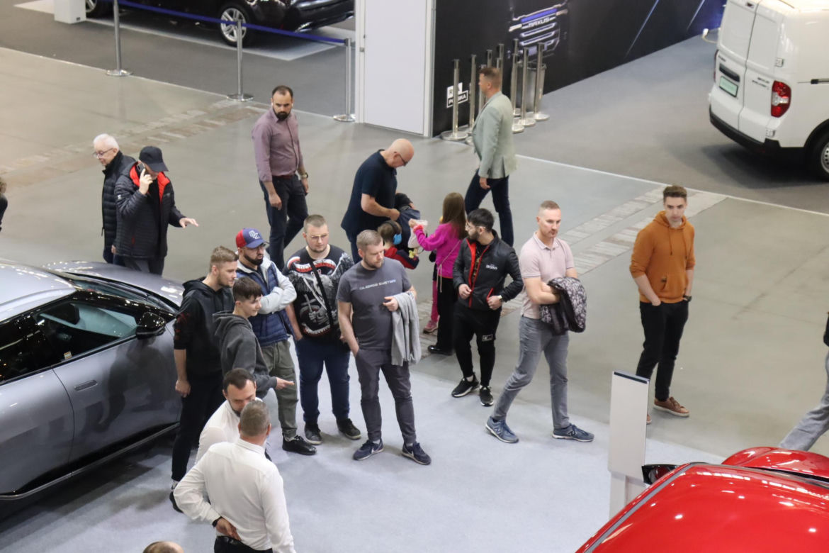 Poznań Motor Show - tak wyglądał piątek na MTP!