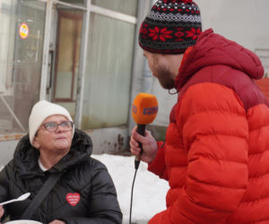 34. Finał WOŚP. Dziennikarze Radia ESKA rozgrzewają Tarnów pysznym żurkiem!