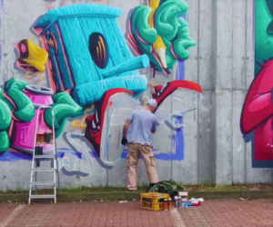 Street-art na murach aresztu