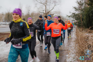 Bieg Chomiczówki 2026. Rekordowa pula nagród i tłumy biegaczy na starcie