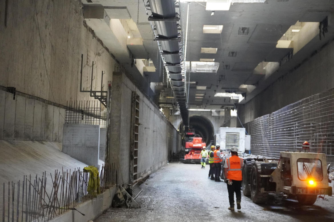 Łódź. Tak wygląda budowa tunelu średnicowego. Drąży go maszyna Katarzyna [ZDJĘCIA].