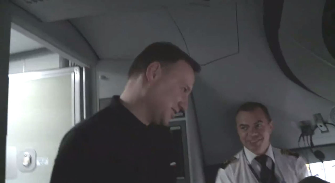 Prezydent Duda w kabinie pilotów