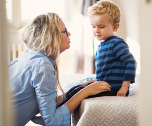 Dziecko ciągle przerywa? To może być wołanie o pomoc