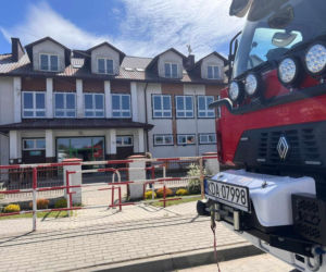 Ewakuacja szkoły w Luszowicach. Budynek musiało opuścić 265 osób