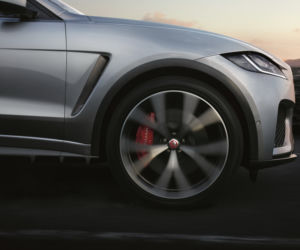 Jaguar F-Pace SVR
