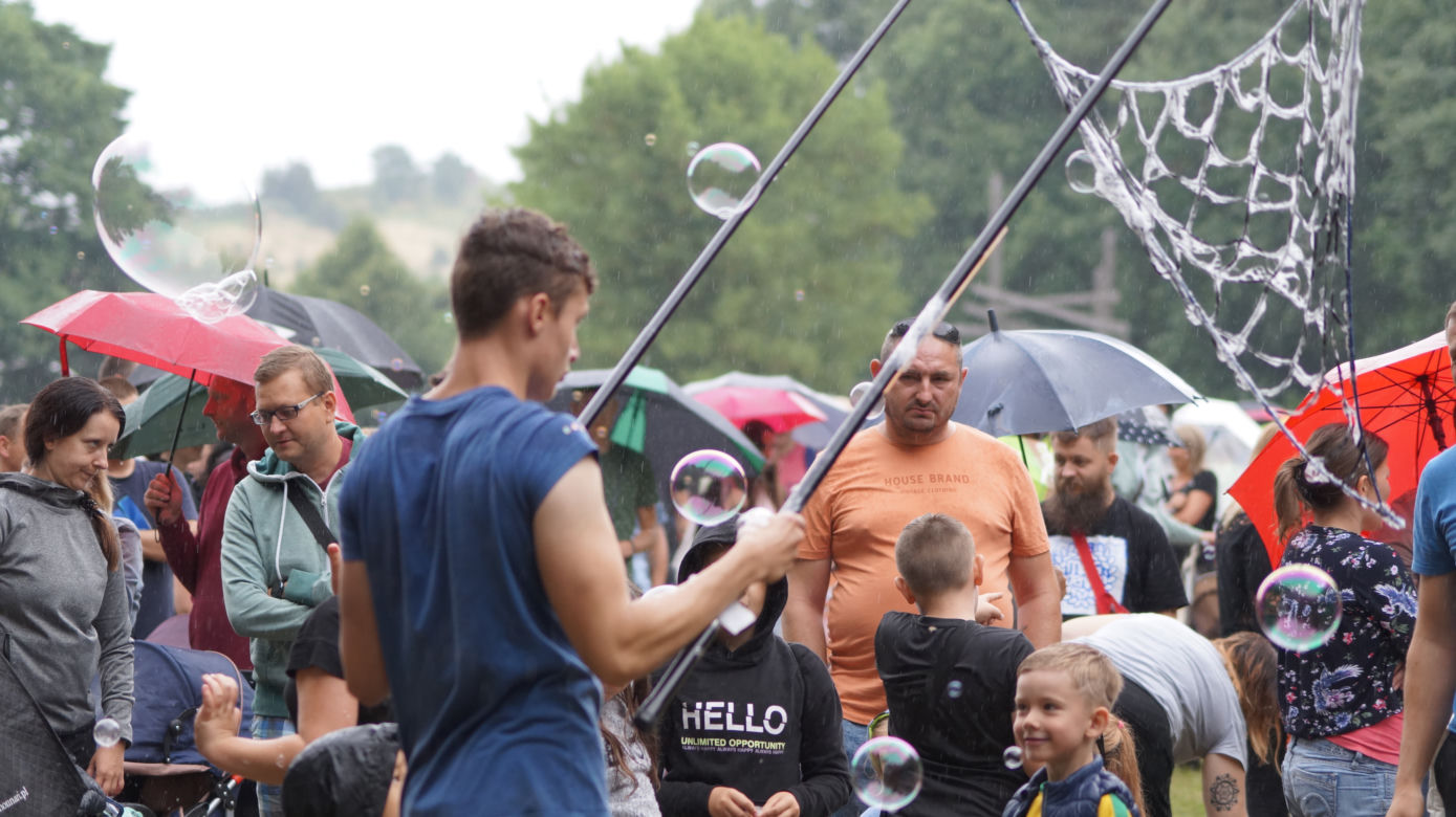 Festiwal Baniek Mydlanych w Myślęcinku [ZDJĘCIA]