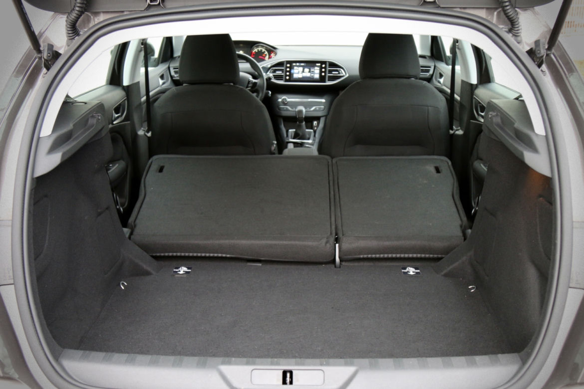 Peugeot 308 1.2 PureTech 110 KM Active