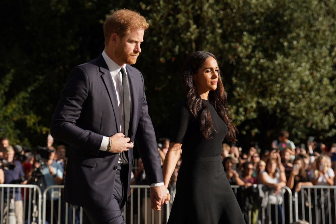Zemsta króla na Harrym i Meghan! Nowe fakty w sprawie wyrzucenia z pałacu