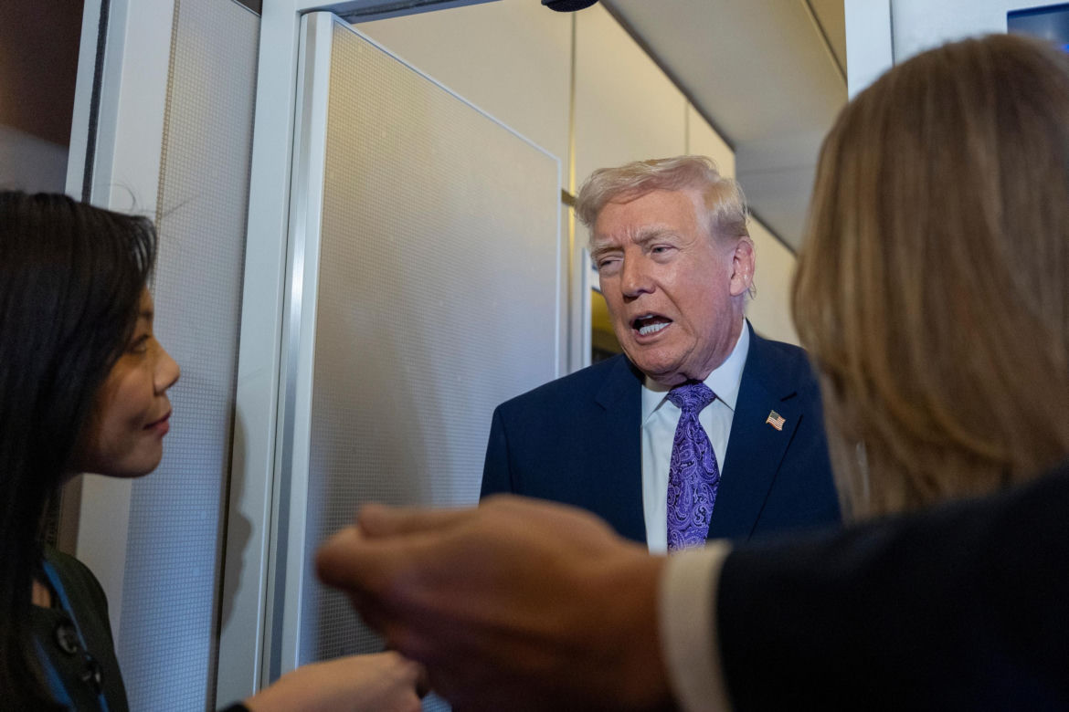 Zapytała Trumpa o badania lekarskie. Stracił nad sobą panowanie!