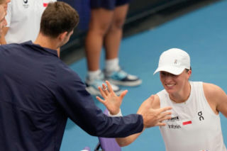 United Cup PREMIE: Iga Świątek zarobiła dużo więcej niż Hubert Hurkacz, choć wygrali po dwa mecze!