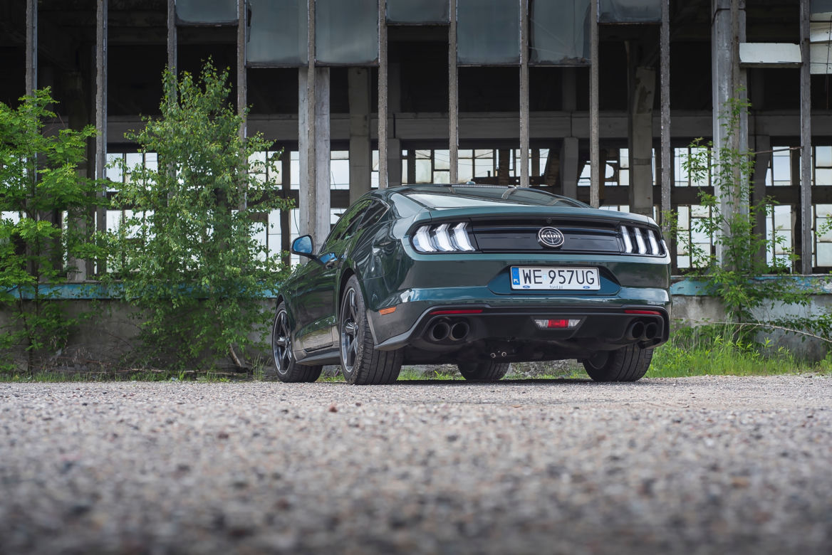 Ford Mustang Bullitt 5.0 V8 6MT