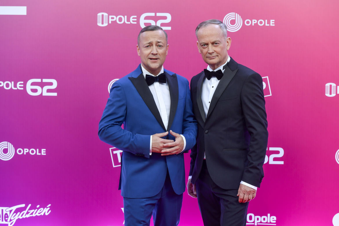 Doda, Piasek i Stankiewicz na czerwonym dywanie w Opolu. Tak wygląda koncert "Premier" i "SuperJedynek" 