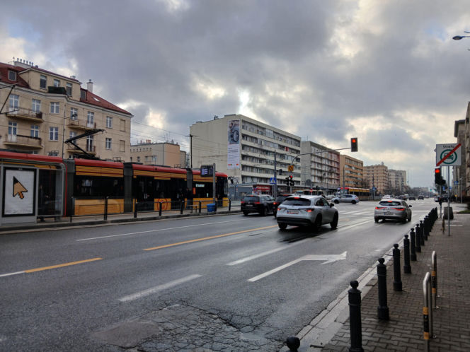Skrzyżowanie ulic Grójeckiej, Wawelskiej i Kopińskiej w Warszawie