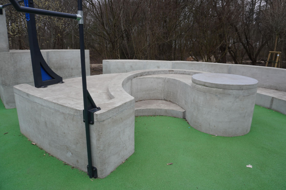 Flowpark w Parku Przy Bażantarni na Ursynowie