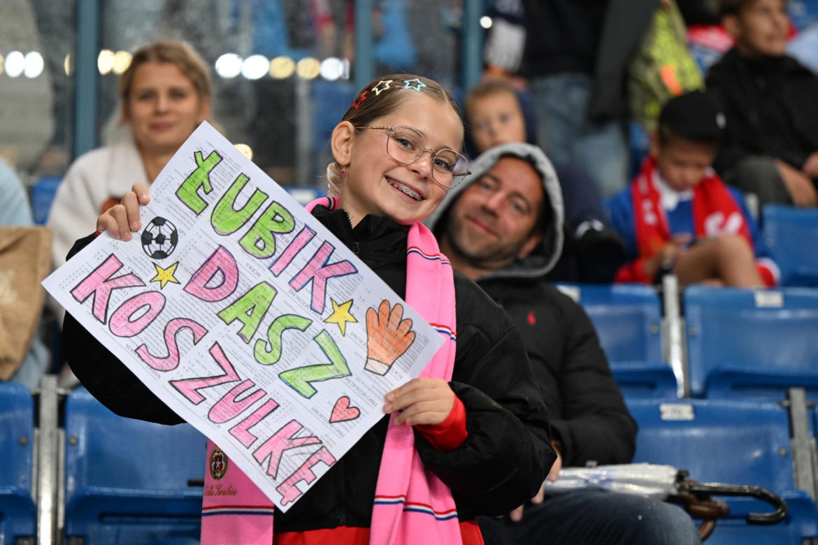 Wisła Kraków - Jagiellonia Białystok; Zdjęcia kibiców i zawodników z meczu 8. kolejki PKO BP Ekstraklasy