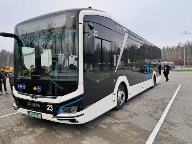Nowe autobusy elektryczne w Starachowicach