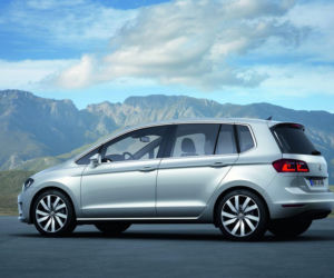 Volkswagen Golf Sportsvan Concept