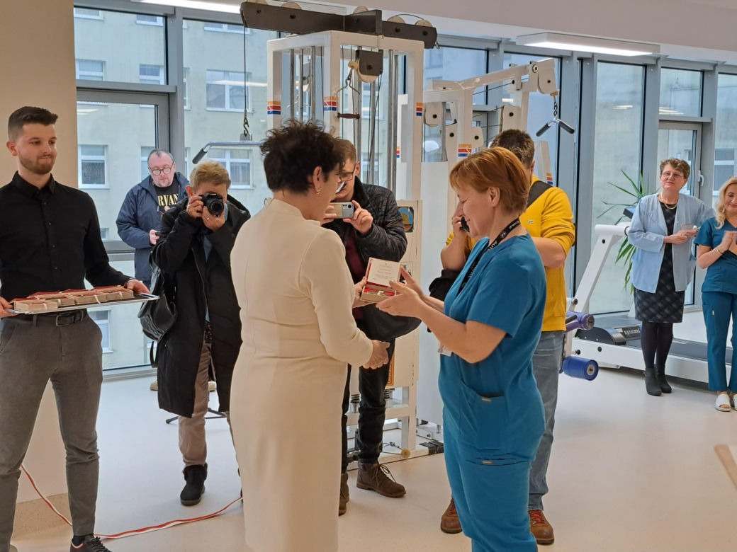 Remont Ośrodka Rehabilitacji i pokaz użycia egzoszkieletu - Szpital im. św. Łukasza w Tarnowie