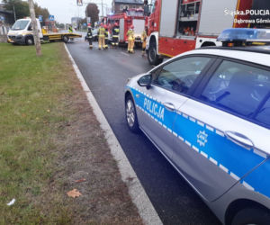 Przerażający wypadek w Dąbrowie Górniczej. Renault Clio dachowało w tunelu